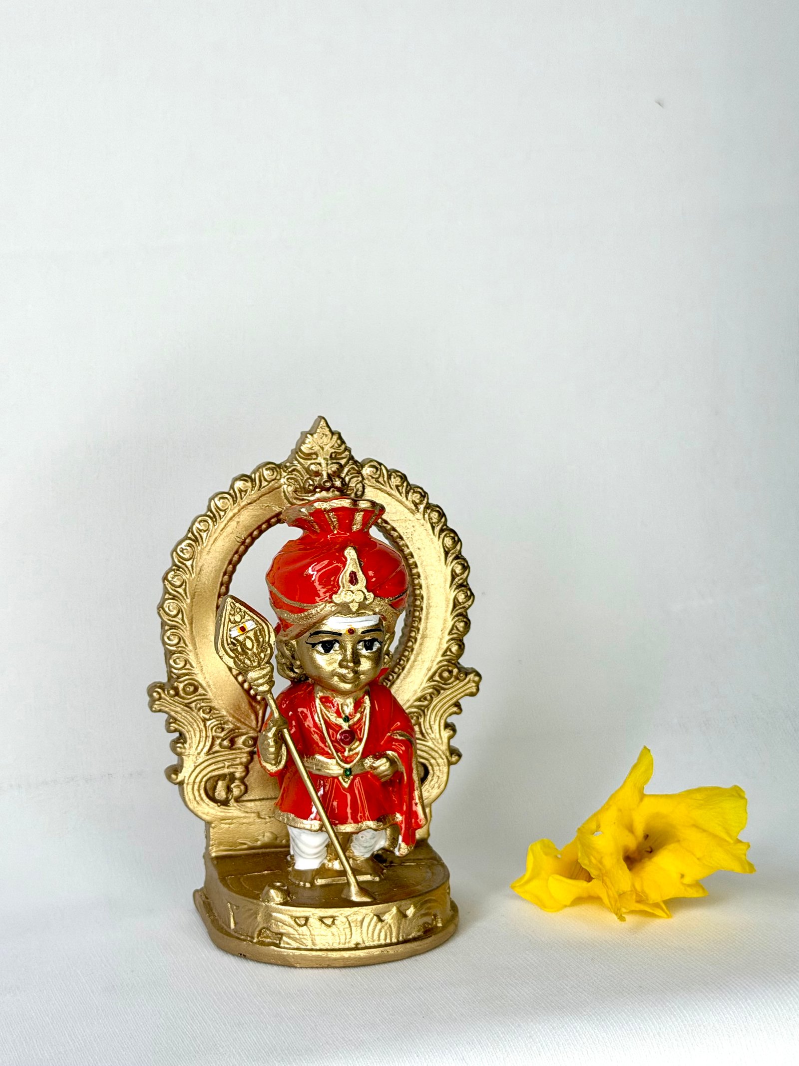 ORANGE WITH GOLD
